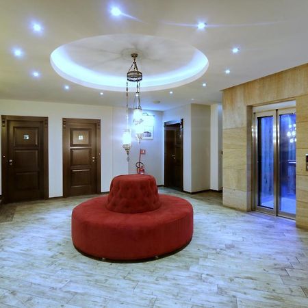 Hotel Happy Gjakova Esterno foto