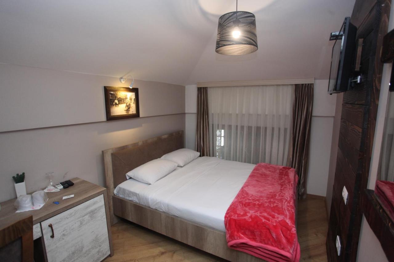 Hotel Happy Gjakova Esterno foto