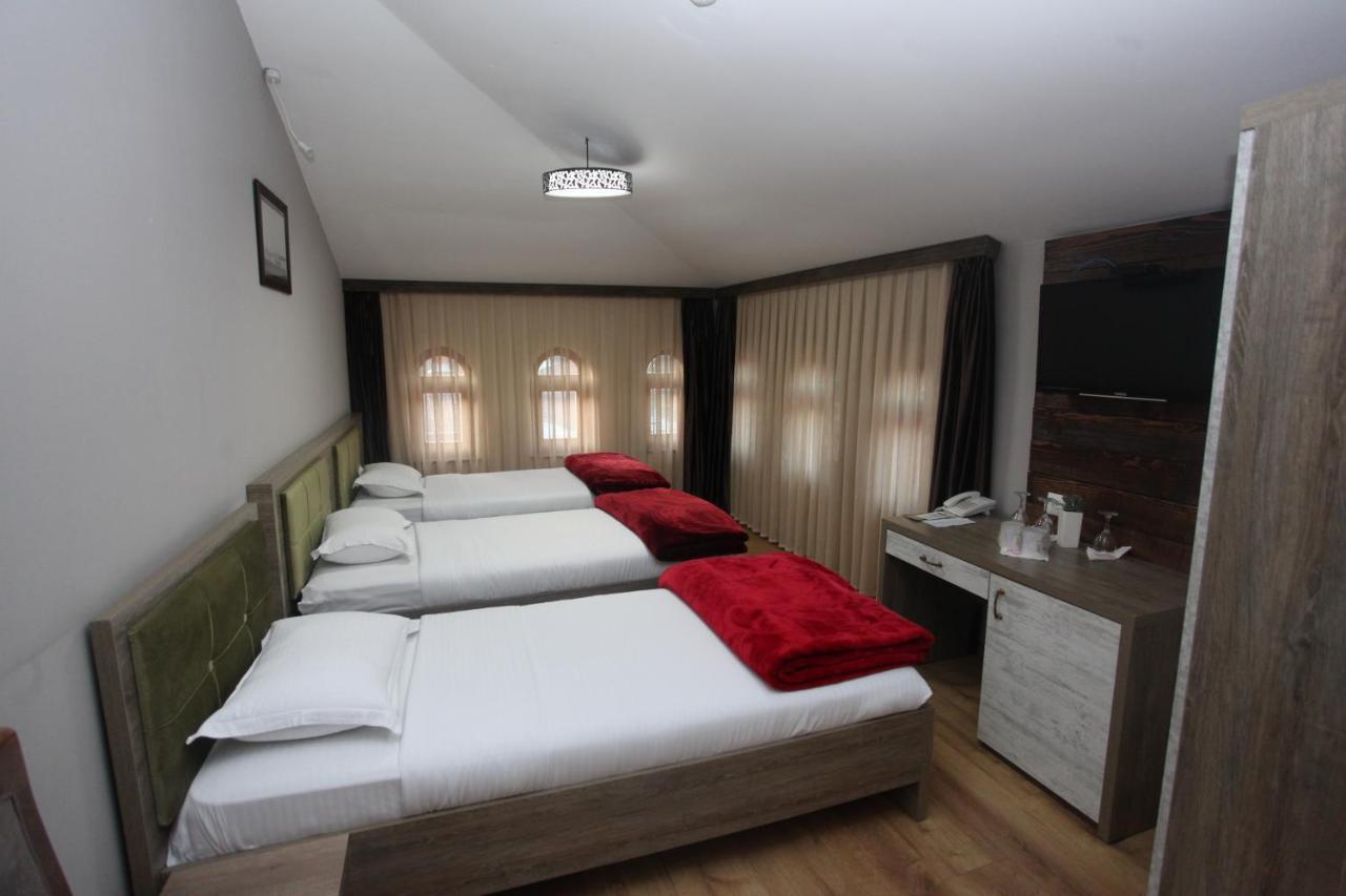 Hotel Happy Gjakova Esterno foto